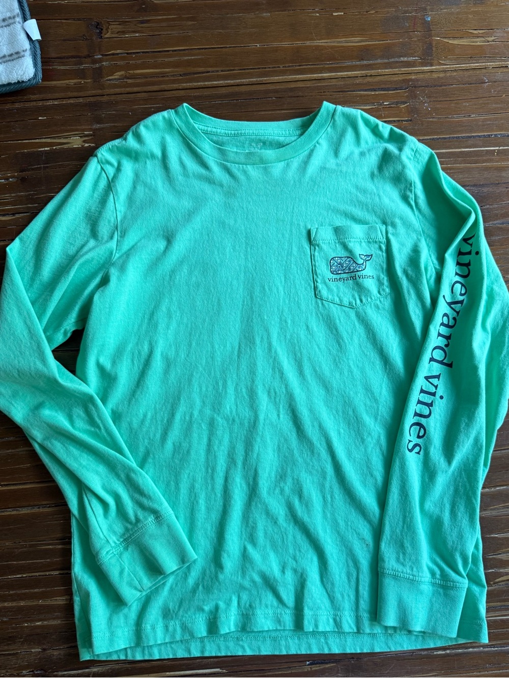 Vineyard Vines kids  Long-Sleeve Pocket Tee